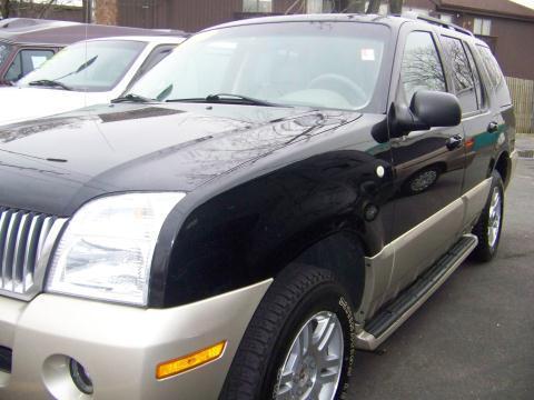 Mercury Mountaineer 2004 photo 2