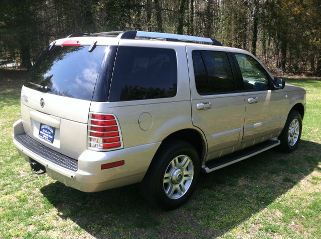 Mercury Mountaineer 2005 photo 13