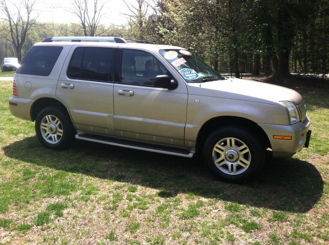 Mercury Mountaineer 2005 photo 16