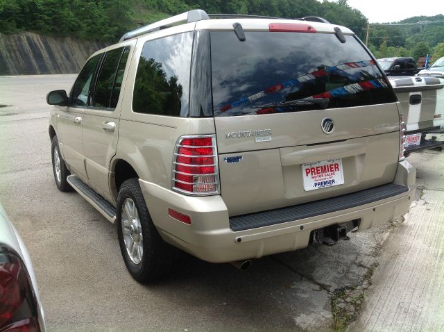 Mercury Mountaineer 2005 photo 1