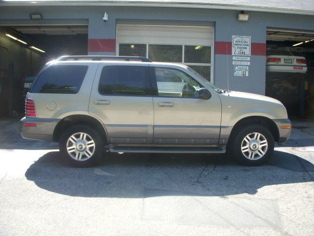 Mercury Mountaineer 2005 photo 2