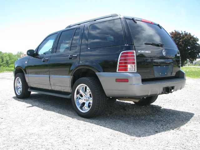 Mercury Mountaineer 2005 photo 17