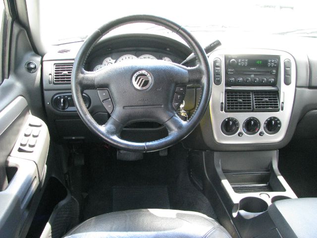 Mercury Mountaineer 2005 photo 4