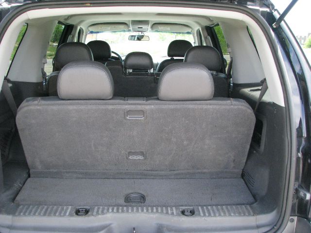 Mercury Mountaineer 2005 photo 9