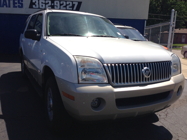 Mercury Mountaineer 2005 photo 2