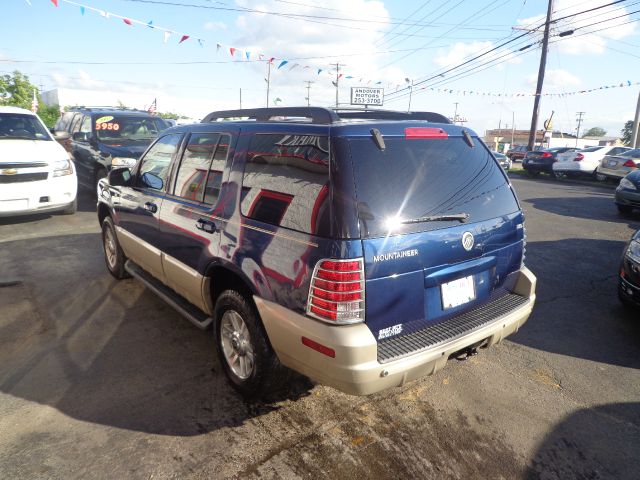 Mercury Mountaineer Crome SUV