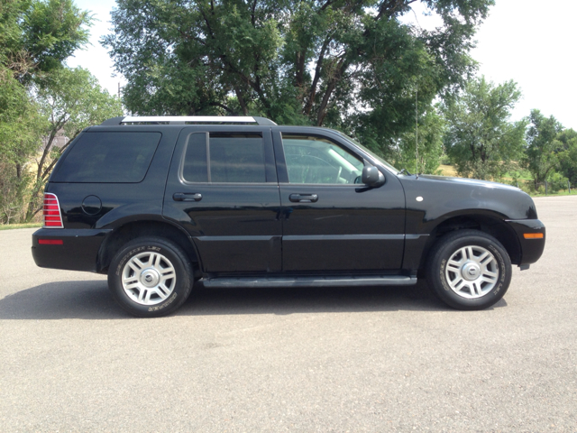 Mercury Mountaineer 2005 photo 2