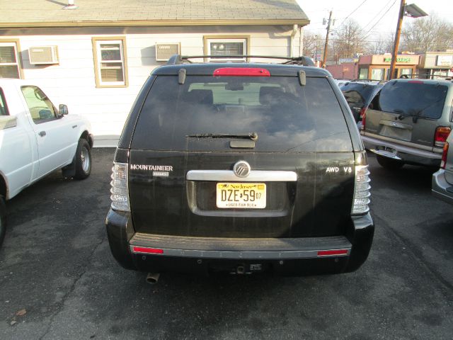 Mercury Mountaineer 2006 photo 3