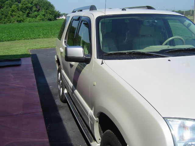 Mercury Mountaineer 2006 photo 3