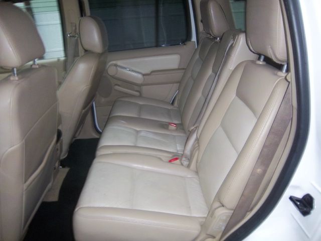 Mercury Mountaineer 2006 photo 3