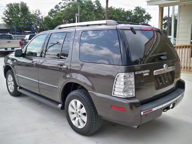 Mercury Mountaineer 2006 photo 1