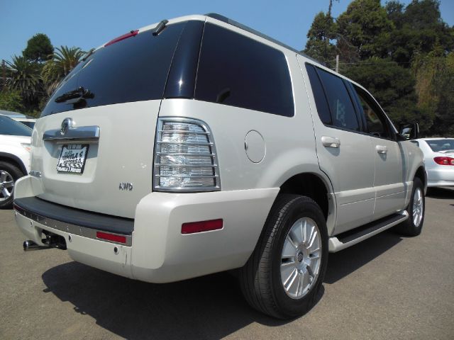 Mercury Mountaineer 2006 photo 2