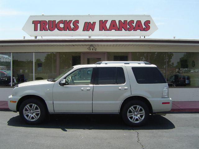 Mercury Mountaineer 2006 photo 2