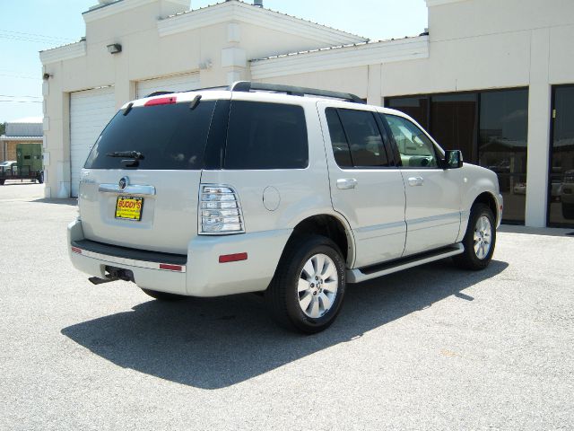 Mercury Mountaineer HB Gas/electric Hybrid SUV