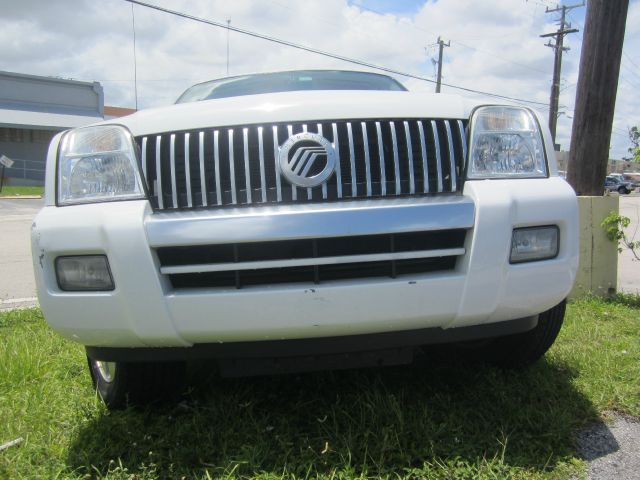 Mercury Mountaineer 2006 photo 2