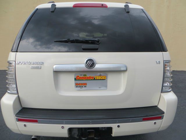 Mercury Mountaineer Slequad Cab SUV