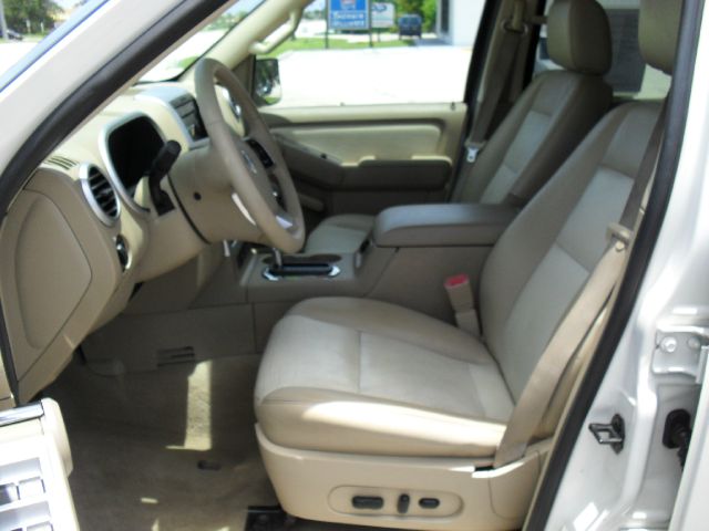 Mercury Mountaineer 2007 photo 2