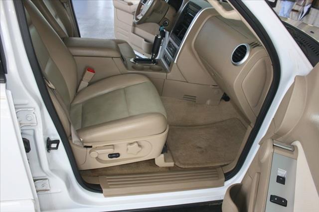 Mercury Mountaineer 2007 photo 13