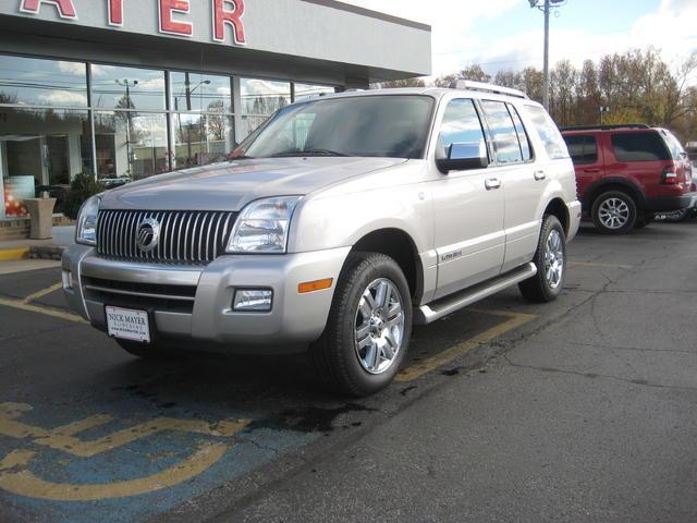 Mercury Mountaineer 2008 photo 1