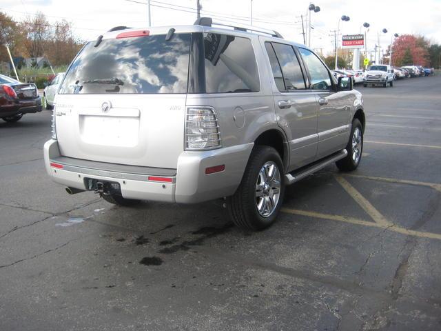 Mercury Mountaineer 2008 photo 2