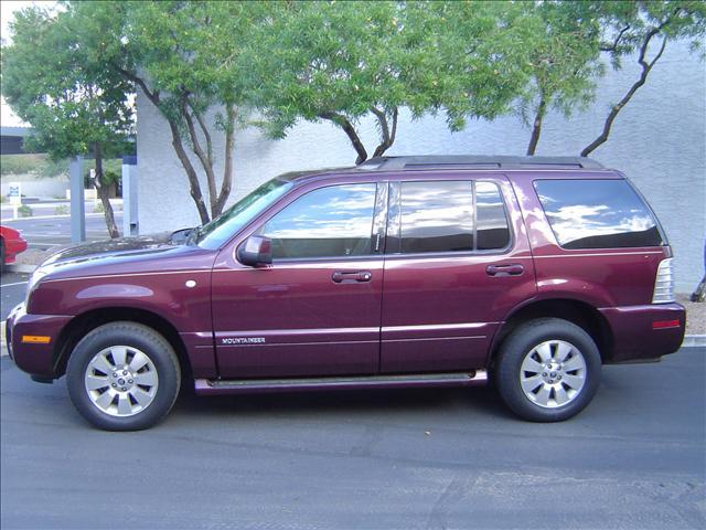 Mercury Mountaineer 2008 photo 1