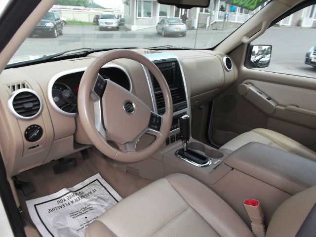 Mercury Mountaineer 2008 photo 1