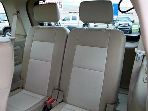 Mercury Mountaineer 2008 photo 2