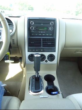 Mercury Mountaineer 2009 photo 1