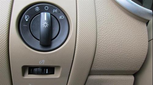 Mercury Mountaineer 2009 photo 3