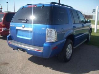 Mercury Mountaineer 2010 photo 2