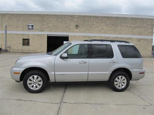 Mercury Mountaineer 2010 photo 1