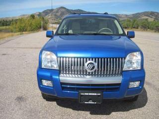 Mercury Mountaineer 2010 photo 1