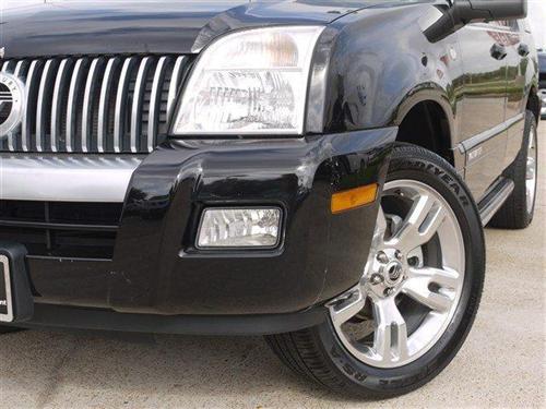 Mercury Mountaineer 2010 photo 1