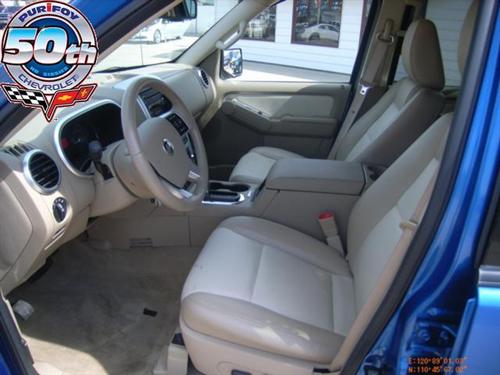 Mercury Mountaineer 2010 photo 3