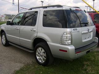 Mercury Mountaineer 2010 photo 1