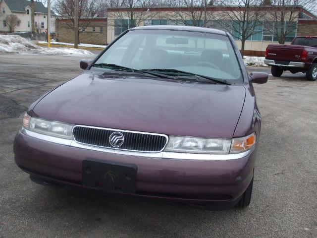 Mercury Mystique 1996 photo 1