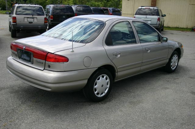 Mercury Mystique 1996 photo 1