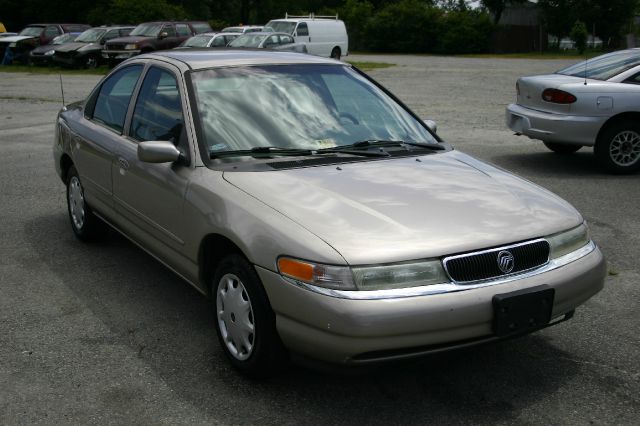 Mercury Mystique 1996 photo 3