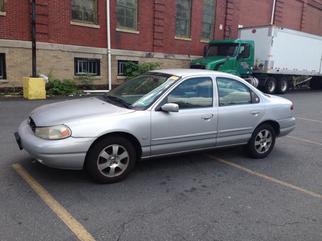 Mercury Mystique 1998 photo 3