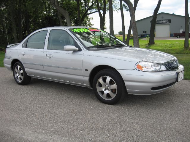 Mercury Mystique 2000 photo 2