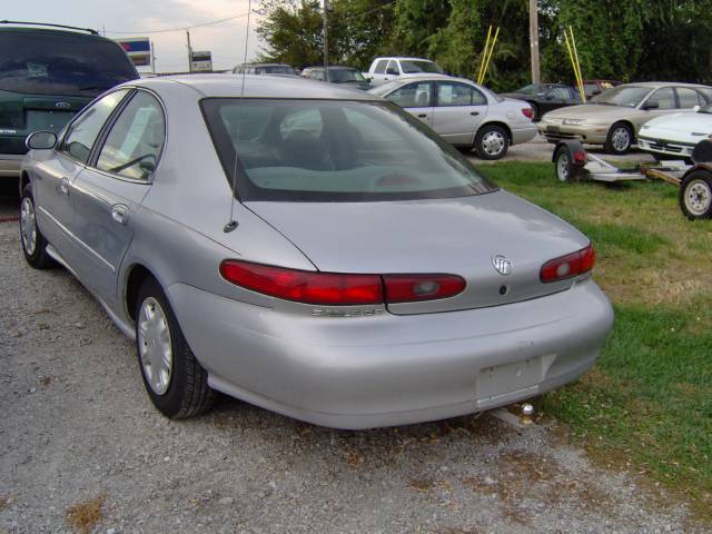 Mercury Sable 1996 photo 2