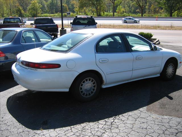 Mercury Sable 1996 photo 1