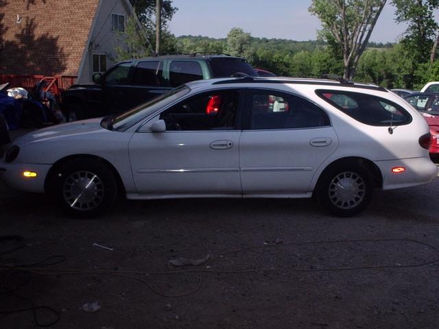 Mercury Sable 1999 photo 2