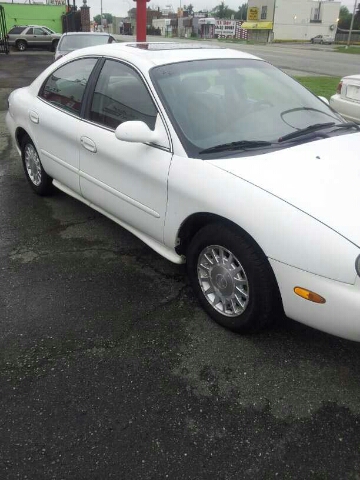 Mercury Sable XLS Sedan