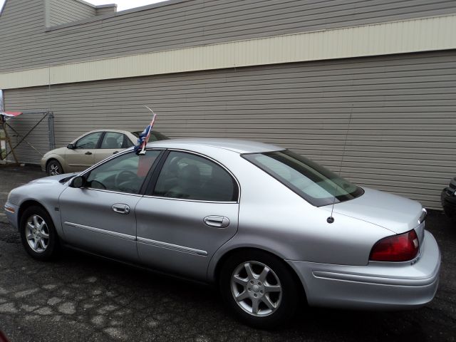 Mercury Sable 2001 photo 2