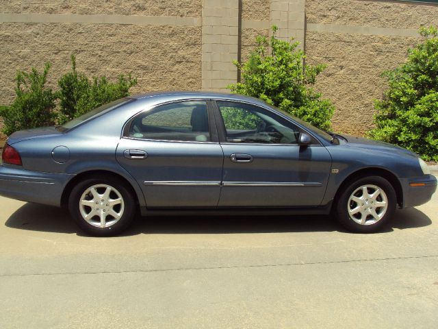 Mercury Sable 2001 photo 2