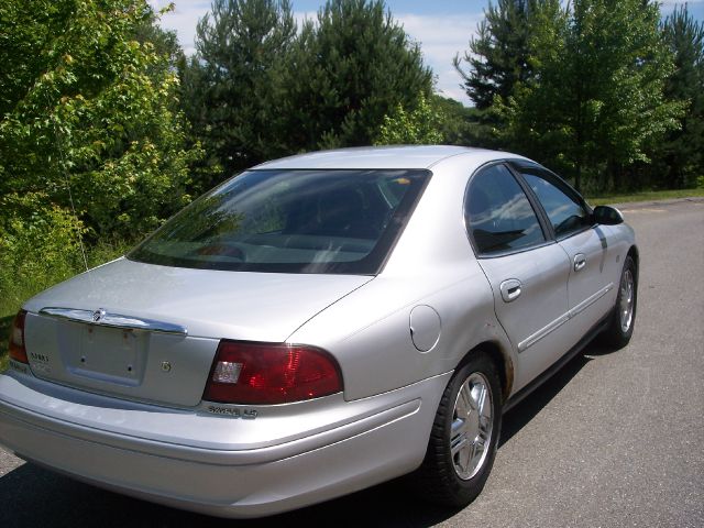 Mercury Sable 2001 photo 2