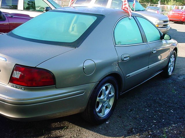 Mercury Sable 2002 photo 1