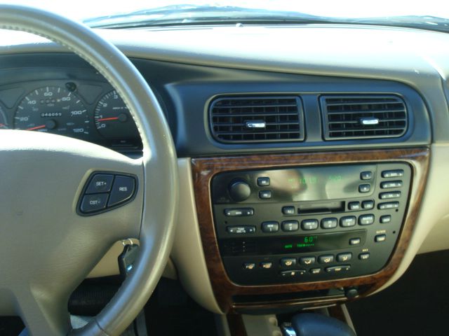 Mercury Sable 2002 photo 3