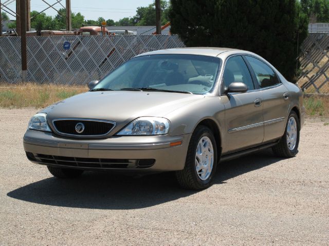 Mercury Sable 2002 photo 2